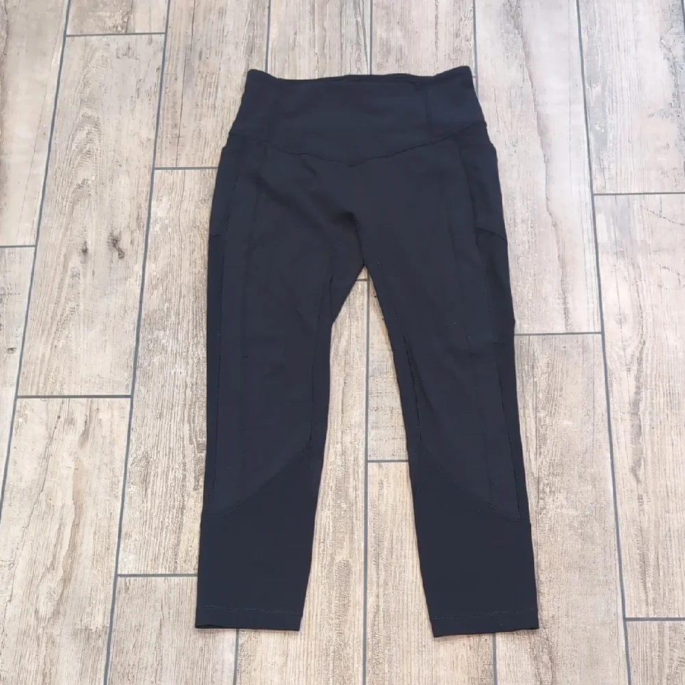 lululemon athletica All The Right Places Crop II 23